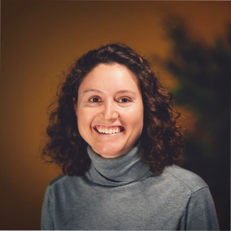 Portrait of Victoria Lozano-Esparza